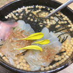 完全個室居酒屋 酒槽 - 宇和島鯛の漬け丼　780円