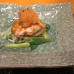 おく村 - のどくろの焼き物　下に九条ﾈｷﾞを胡麻油でいためてレモン掛け塩で味を調えて　上にそめおろし　黒七味