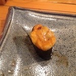 龍寿し - H25.03　むらさきウニ(大間産)