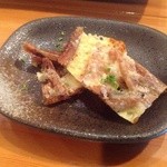 龍寿し - H25.03　骨せんべいチーズ焼