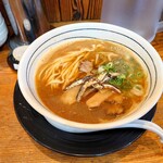 拉麺ひらり - 料理写真:2022年7月　煮干し醤油ラーメン