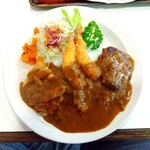 レストランかじ - スペシャルカレーライス1100円