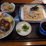 釜めしと鉄板酒家 三好屋 - 