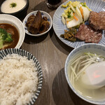 스미야키 규우탄 히가시야마 Ekie 히로시마점