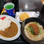 Hanamaru Udon - 計1,220円の面々