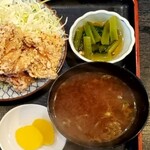 Ajinomise Iwashi - 鶏の唐揚げ