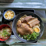 沖縄そば 森の家 - 