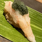 大宮 寿司 いし山 - ボタン海老の卵乗せ