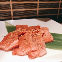 焼肉ダイニング MEGUMI 本店 - 