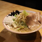 背脂煮干中華そば 和市 - 