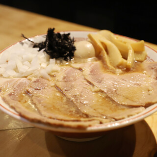 背脂煮干中華そば 和市_2