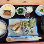 レスト斯城 - 白飯定食　500円