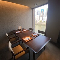 しらに田 - 那珂川を臨む個室