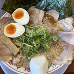 ラーメン魁力屋 - 特製醤油全部のせラーメン（税込1001円）