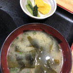 Izakaya Kantarou - 味噌汁美味い