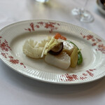 赤坂璃宮 赤坂本店 - この日の海鮮二種は帆立とイカ。