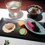 Horigakidou - 付き出しと日本酒