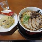 らー麺 藤平  - 料理写真: