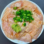 深川つり舟 - 炙りサーモン丼【1800円】