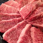 美味しい赤身と最高級ホルモン スーパーホルモン - 