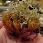 寿司処 しん - (*´艸｀*)  ウニをMY手に乗せて食べるんです！素敵すぎます！