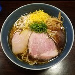 麺屋 ルリカケス - 醤油そば　950円　細麺(手揉み麺と選べる)