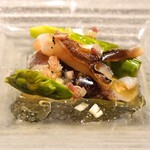 食工房 ひろさき - 料理写真:京都舞鶴のトリ貝とアスパラガス