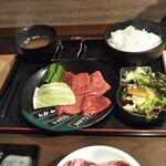 Binchoutan Yakiniku Tenten - 