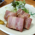 旬菜と海鮮　森田屋 - 厚切り豚ベーコン焼き