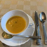 THE HIRAMATSU HOTELS&RESORTS - 朝食：パプリカと夏野菜のスープ