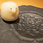 神保町 傳 - 小鴨饅頭、鴨のフォアグラの味噌漬けを忍ばせて