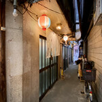 よあけ食堂 - こっちの外観も最高。