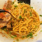 ラーメン二郎 - 赤酢投入～♪