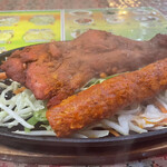 インド・ネパール料理 スナオール - タンドールチキンとシシカバブ