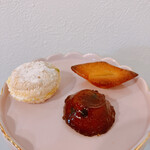 オーボンヴュータン - 手前の洋酒ヒタヒタケーキが美味しすぎた