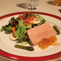 レストラン香味屋 - フォア・グラのテリーヌ　サラダ添え