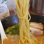 らーめん 福善 - 中太麺