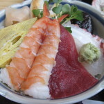 Hamazushi - ちらし寿司（おまかせランチ）