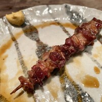 鳥茂 - 動脈と気管と喉笛の串