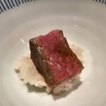 鳥茂 - 一口サーロイン ごはんと一緒に