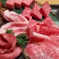 近江うし焼肉 にくTATSU 銀座店 - 