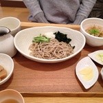 喜蕎 - ランチ おそばと炊き込みごはん 780円