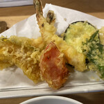 海鮮食堂 味工房 - 天ぷらの5種6点盛り