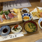 Kaisen Shokudou Ajikoubou - にぎり寿司と天ぷら＝1600円