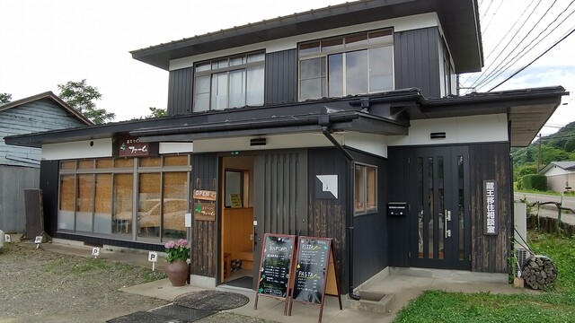 ほわいとらでぃっしゅ - 蔵王町その他（スープカレー）の写真