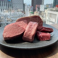 焼肉うしごろ 新宿三丁目店 - 