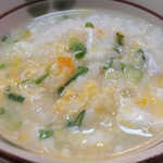 きくち - 「河豚雑炊」：ふんわりとした玉子の旨み、
      白子の濃厚なコクに包み込まれるよう♪
      