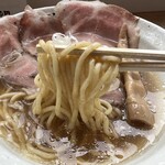 麺屋 聖 南草津店 - 麺は自家製中太
