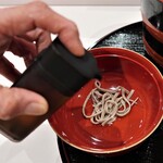 Kaiten Wanko Soba Kurukuru Wanko - ツユは自分でかける！