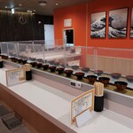 Kaiten Wanko Soba Kurukuru Wanko - 店内